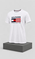 Playera para Hombre Blanca de Cuello Redondo Tommy Hilfiger