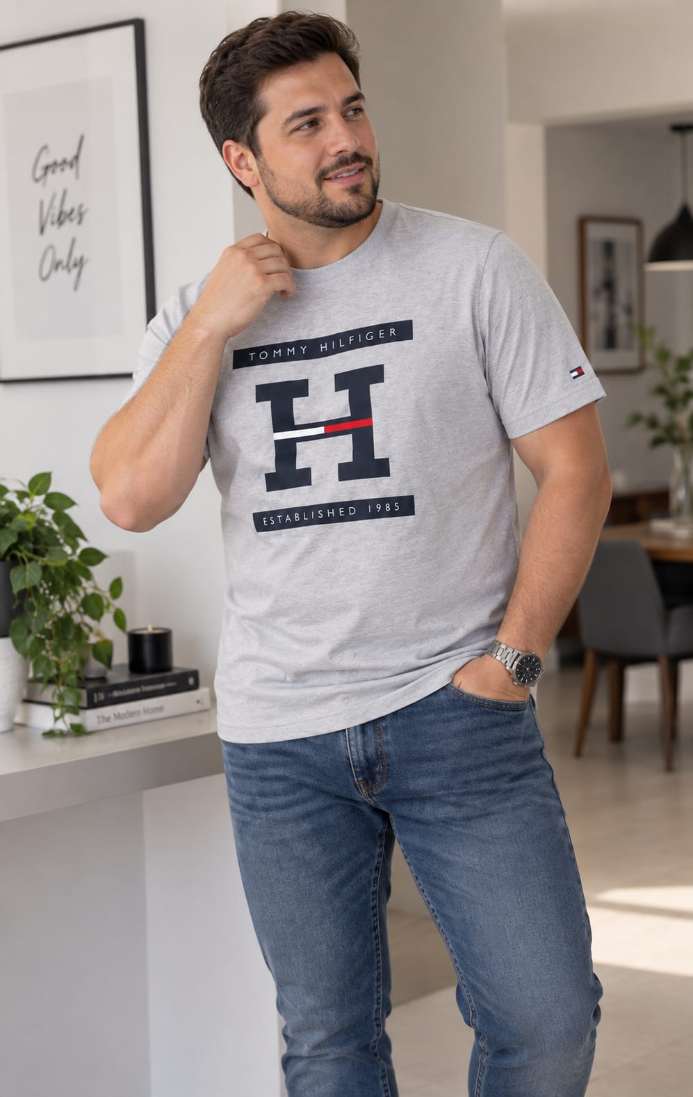 Playera para Hombre Gris Cuello Redondo Manga Corta Tommy Hilfiger