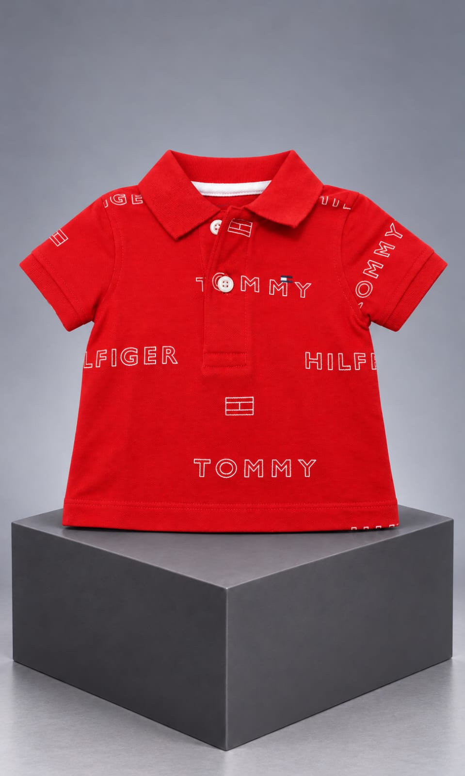 Playera Tommy Hilfiger para bebé 3-6 meses color rojo