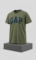 Playera GAP para Hombre Verde Olivo con Logo Cuello Redondo