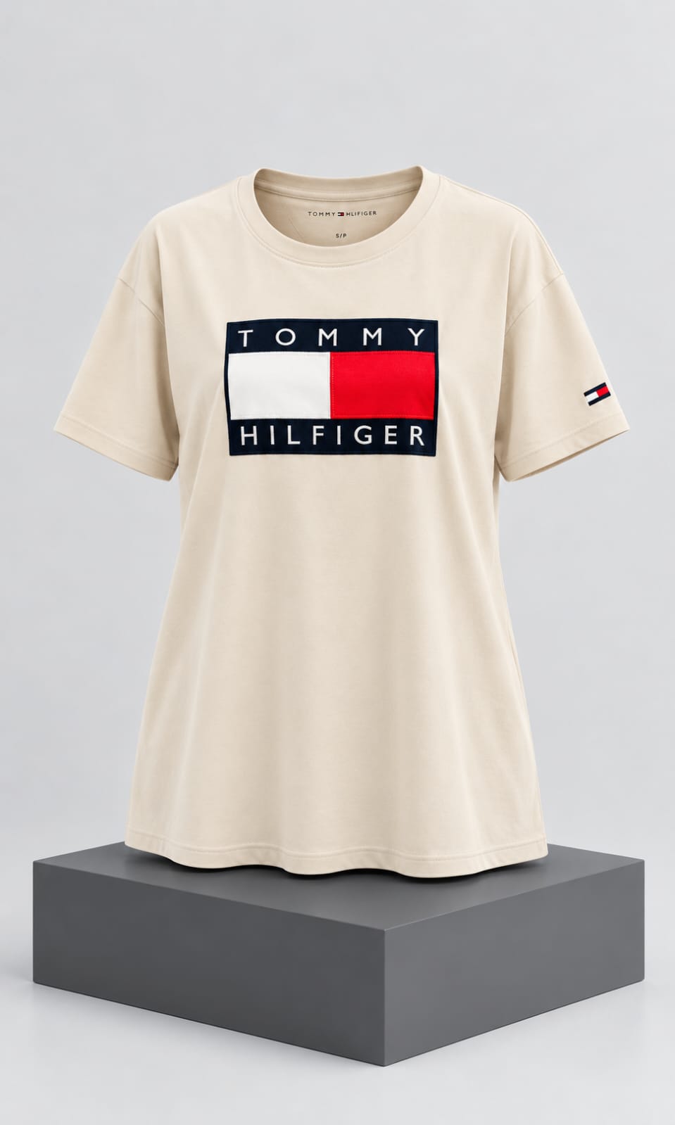Playera para Mujer Beige Amplia Cuello Redondo Tommy Hilfiger