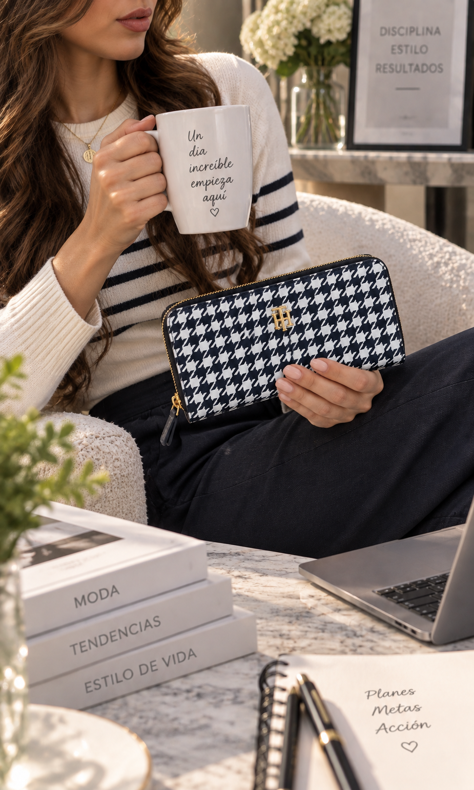 Cartera Amplia y Elegante para Mujer Color Azul