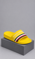 Sandalias Unisex Amarillas Cómodas y Modernas