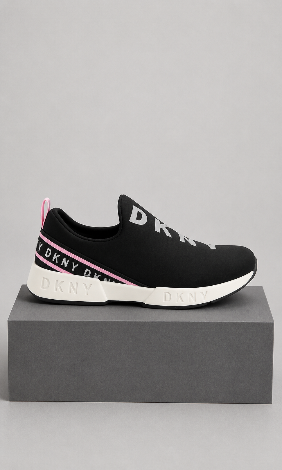 Tenis DKNY Maddie Slip On para Dama y Niña