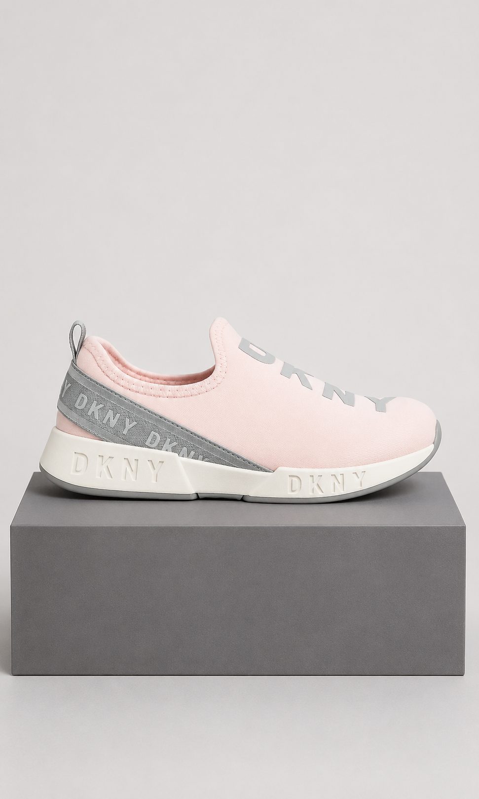 Tenis DKNY Maddie Slip On Pink para Dama y Niña