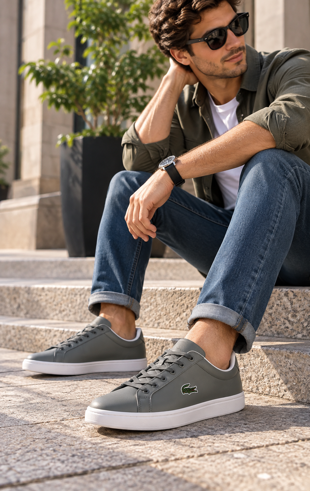 Tenis Lacoste para Hombre Grises de Piel Elegantes y Versátiles