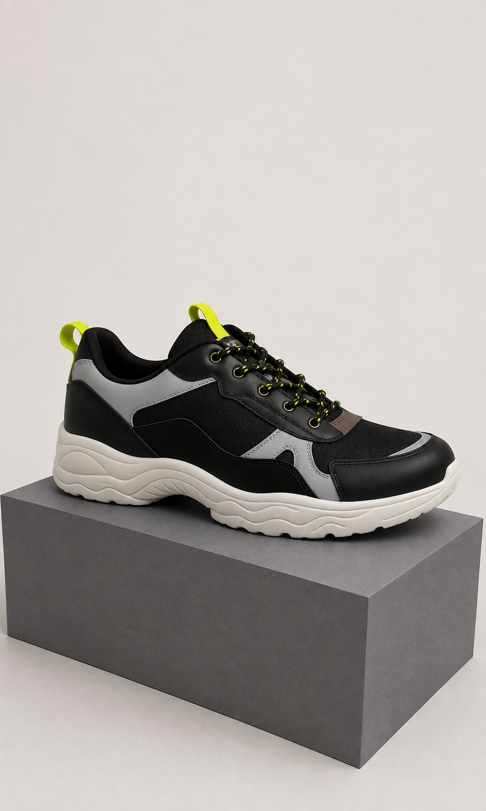 Tenis Kingside para Hombre Negro con Amarillo Fluorescente