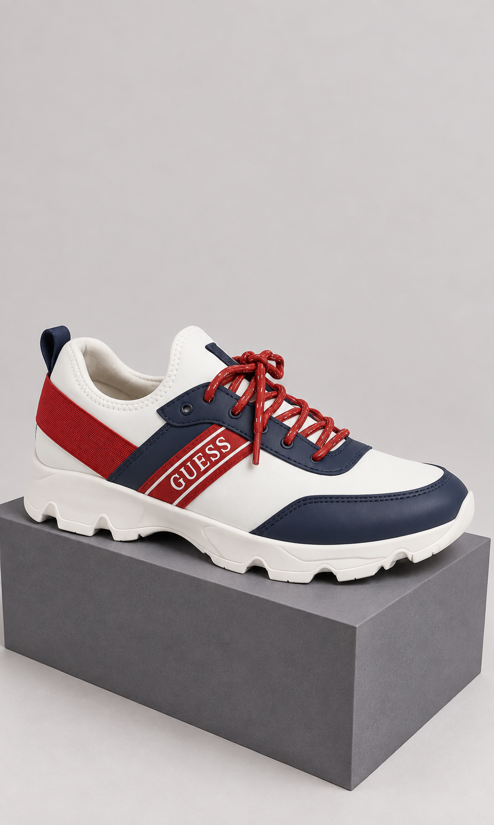 Tenis Guess GFPEGG para Mujer Blanco, Rojo y Azul Marino