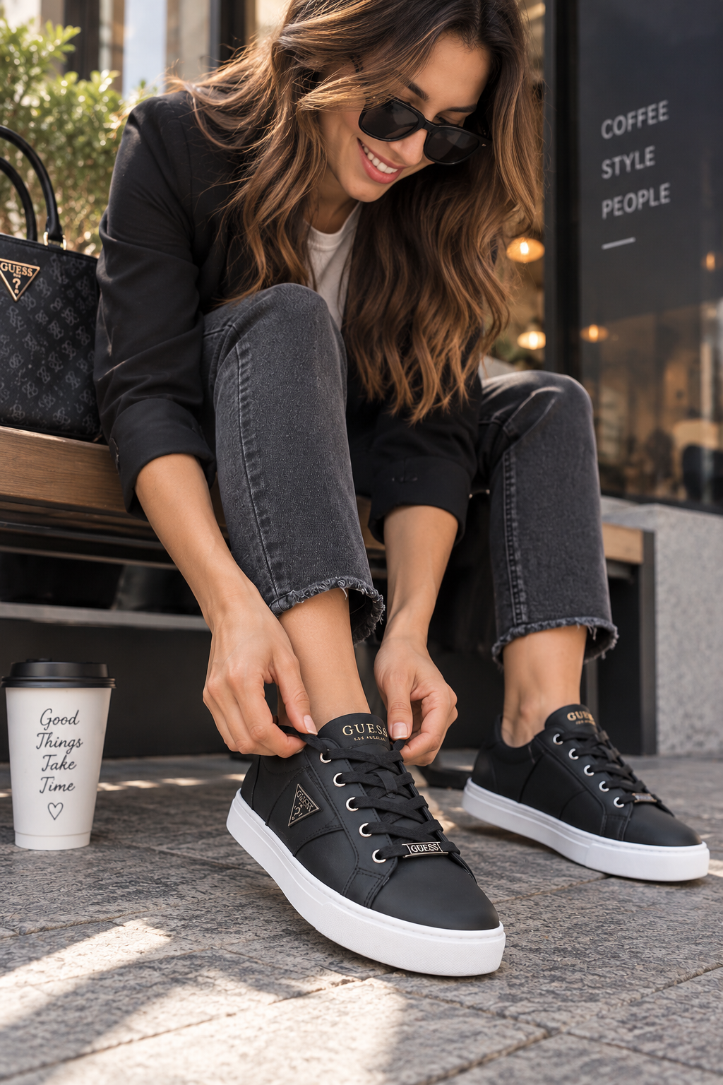 Tenis Guess GFGATES Black Multi LL para Mujer Negro