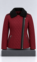 Chamarra Guess para Mujer Tinto con Cuello Afelpado