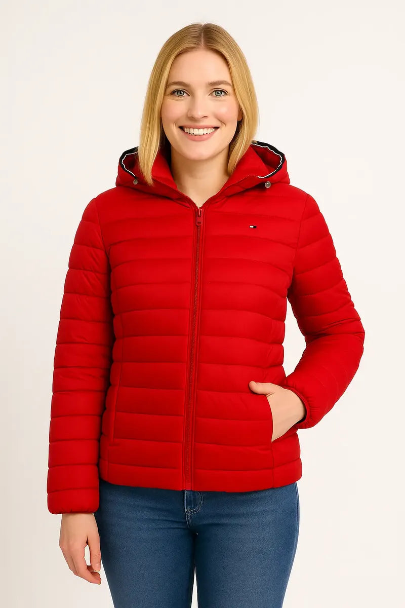 Chamarra Tommy Hilfiger para Mujer Roja con Gorro