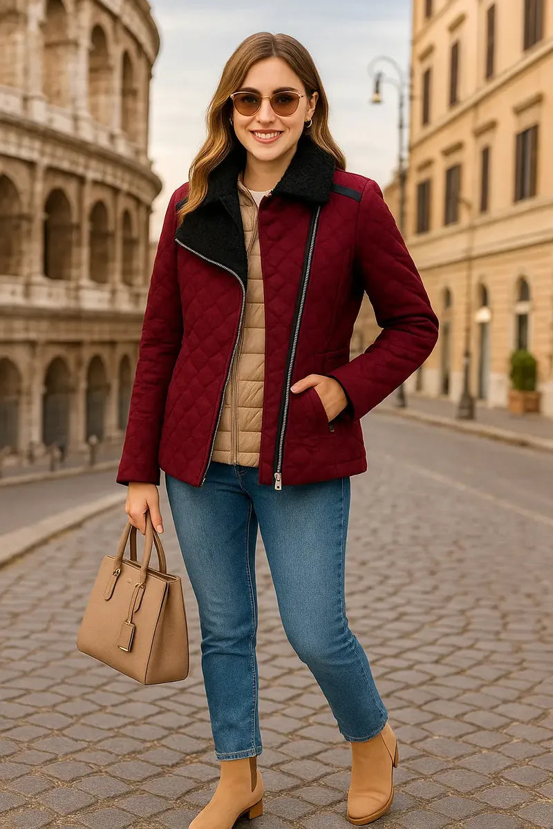 Chamarra Guess para Mujer Tinto con Cuello Afelpado