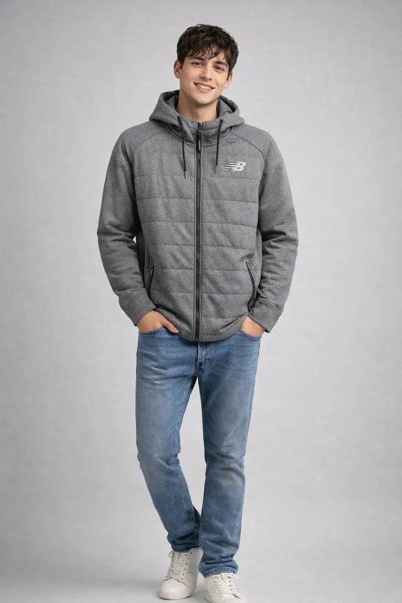 Chamarra New Balance Gris para Hombre Casual y Versátil
