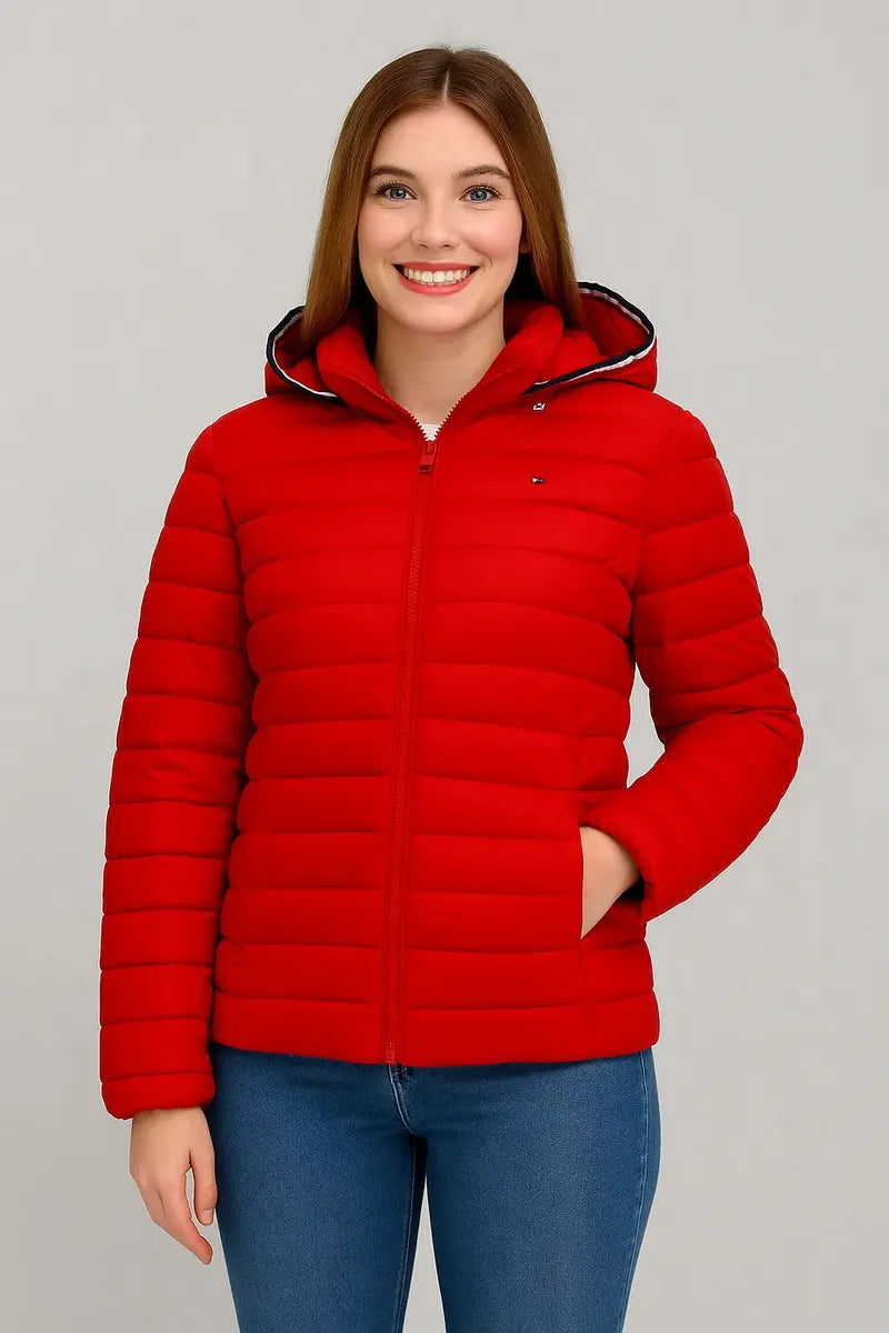 Chamarra Tommy Hilfiger para Mujer Roja con Gorro