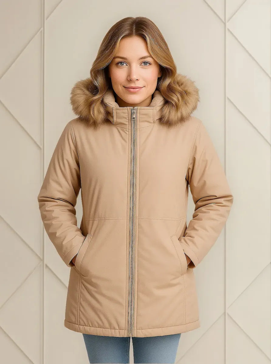 Chamarra Calvin Klein para Mujer Beige con Gorro Afelpado