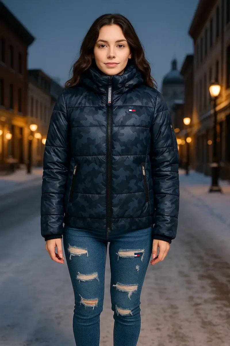 Chamarra para Dama Azul Camuflaje Acolchada y Ultraliviana