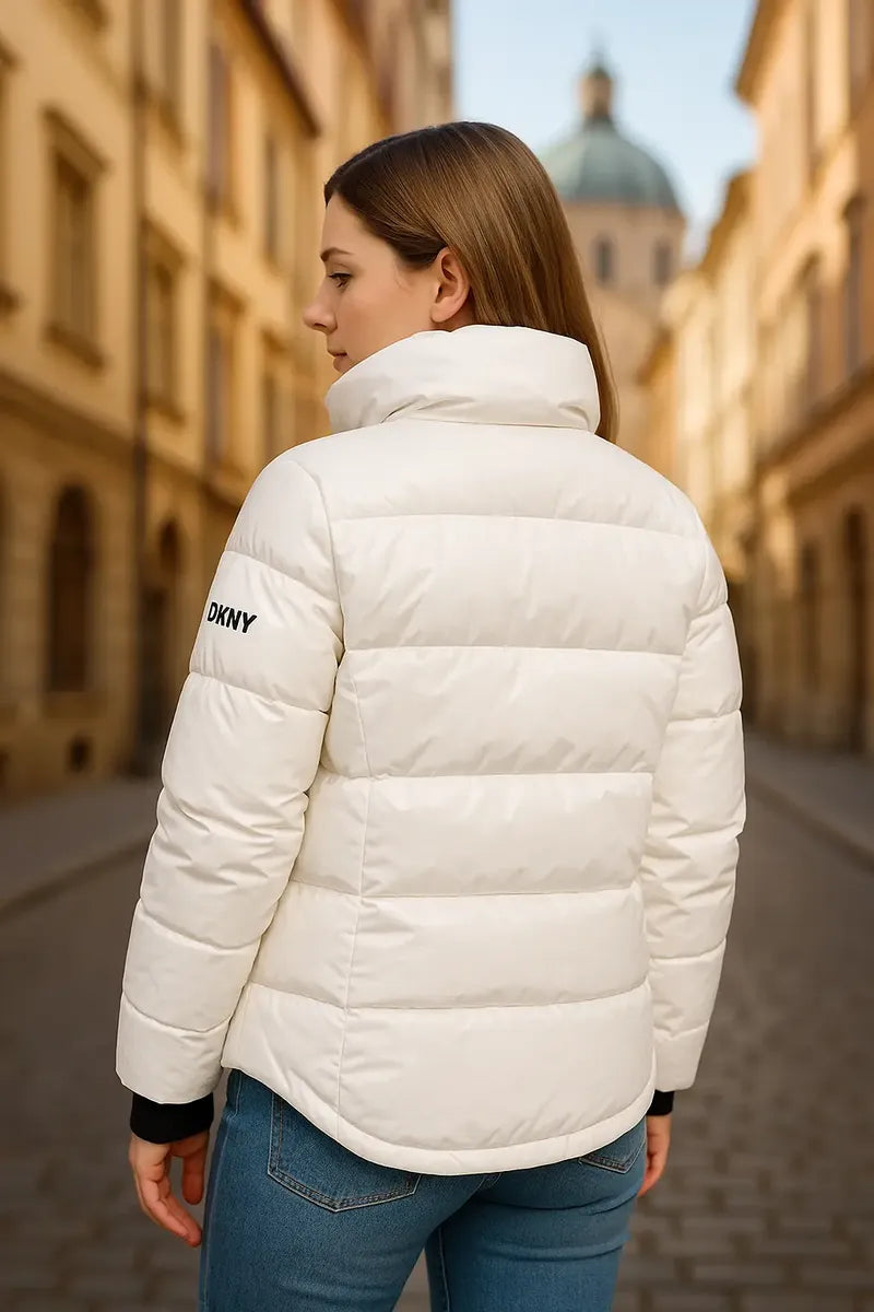 Chamarra DKNY Blanca y Negra para Mujer