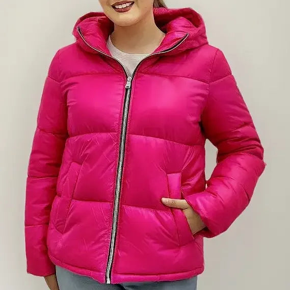 Chamarra Guess Rosa Chicle para Mujer