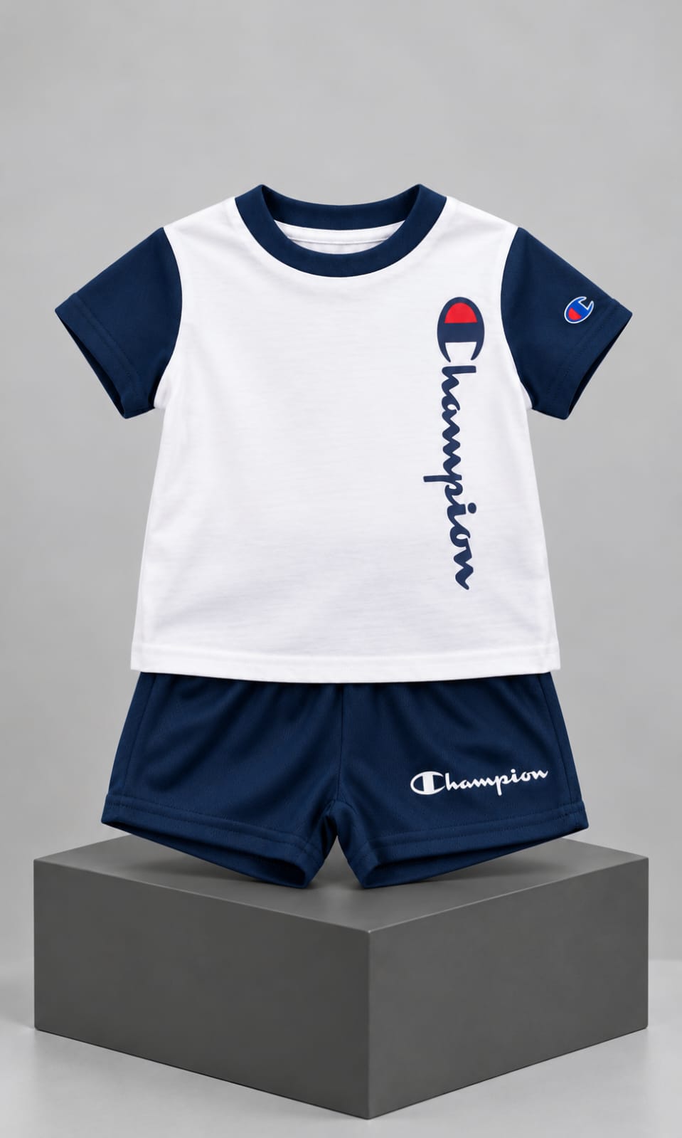 Conjunto Champion para Niño 3 a 6 Meses Playera y Short