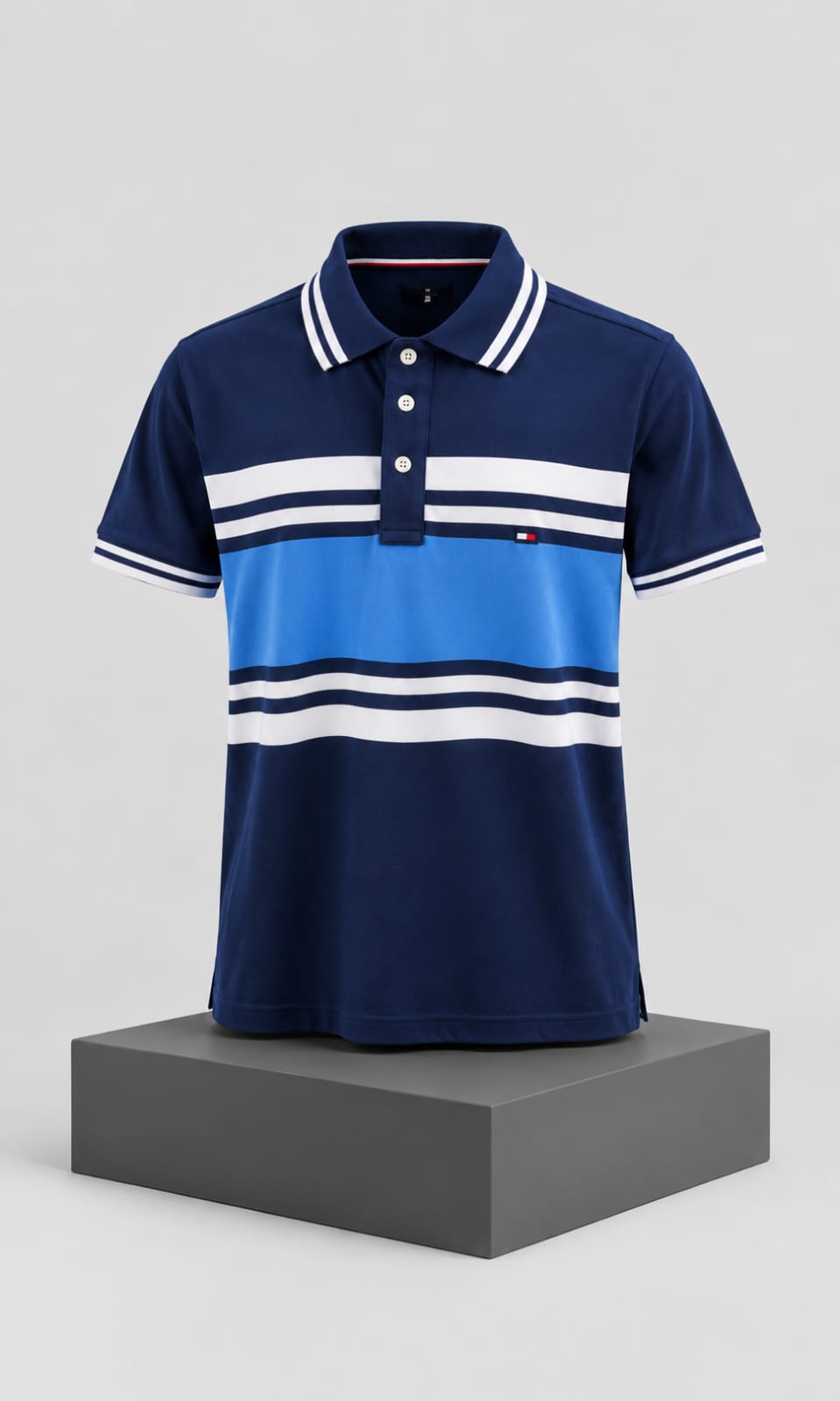 Playera para Hombre Azul Marino con Franjas Azul Claro y Blancas