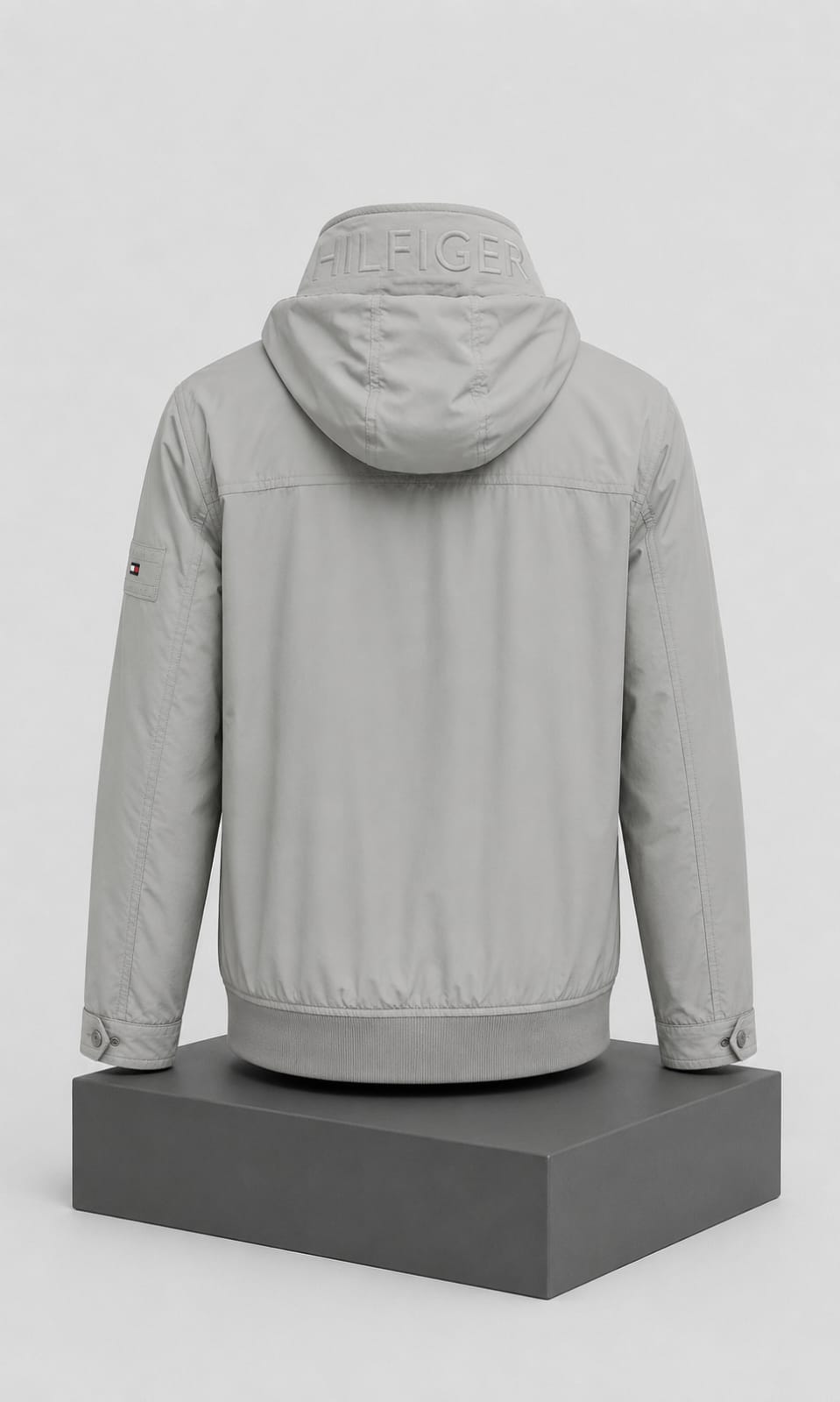 Chamarra Gris Caballero Tommy Hilfiger Resistente al Agua Con Gorro