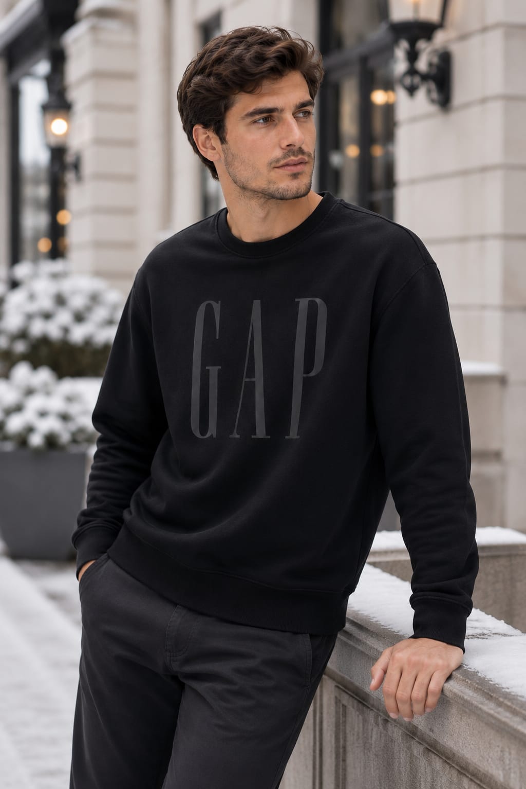 Sudadera GAP Para Hombre Cuello Redondo Negro