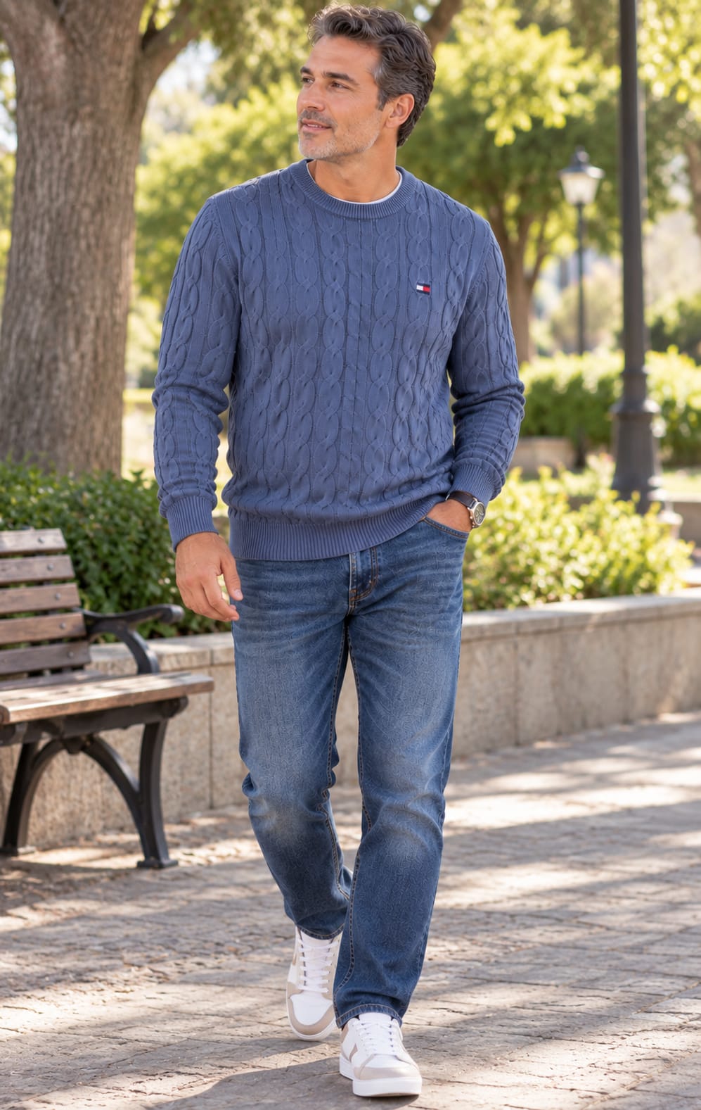 Suéter para Hombre Azul con Cuello Redondo Tommy Hilfiger