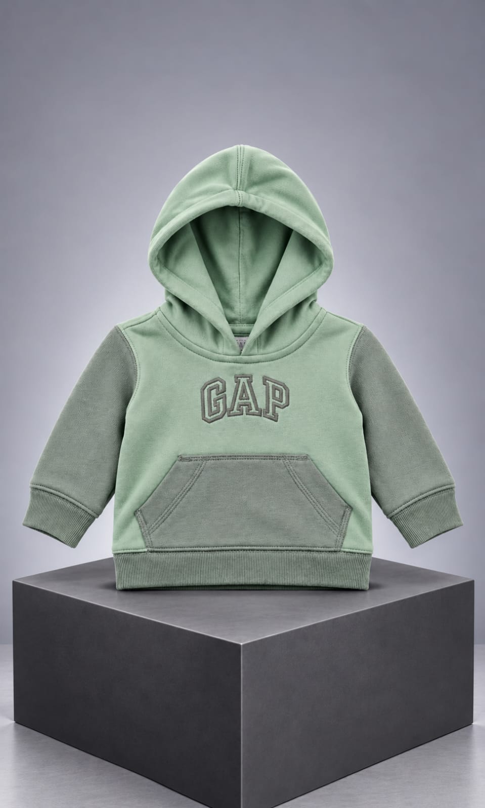 Sudadera GAP con gorrito para bebé 3-6 meses verde salvia
